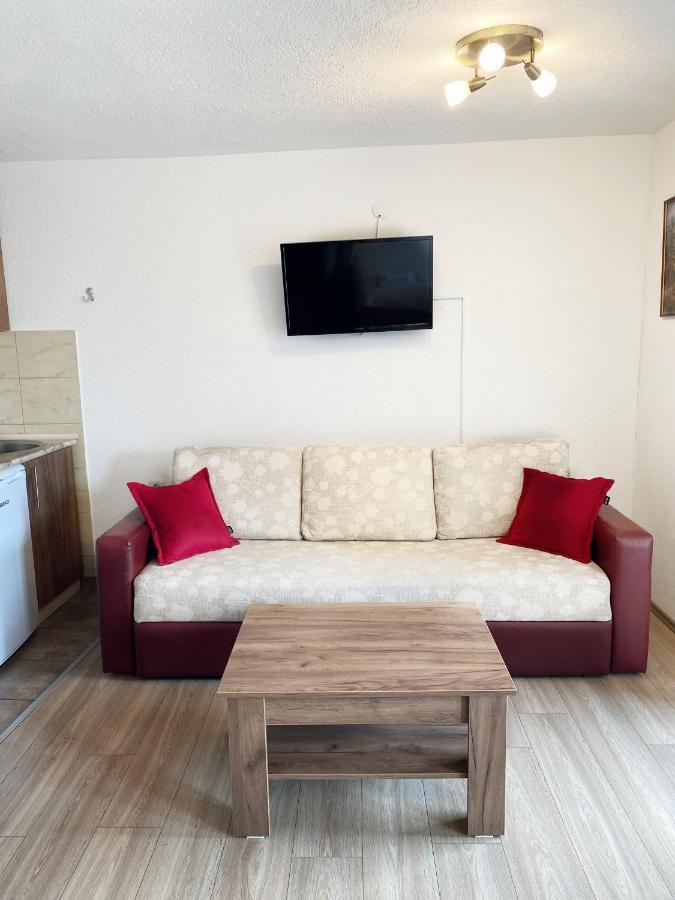 אוהריד Villa Sapkar Lake View מראה חיצוני תמונה