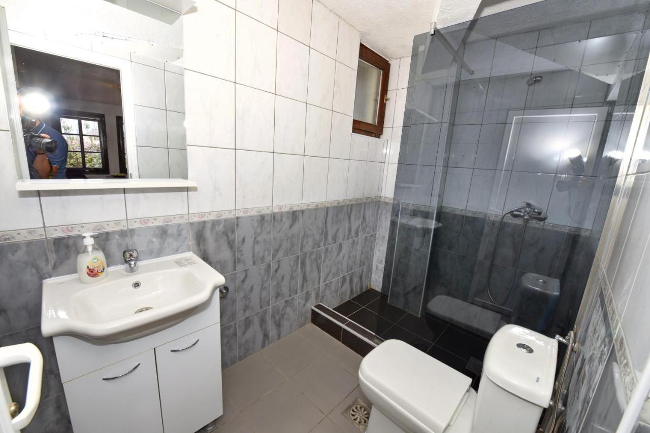 אוהריד Villa Sapkar Lake View מראה חיצוני תמונה